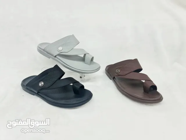47 Casual Shoes in Aden