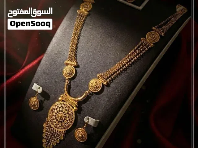 بديل الذهب طقم كامل وجميل مناسب للعيد