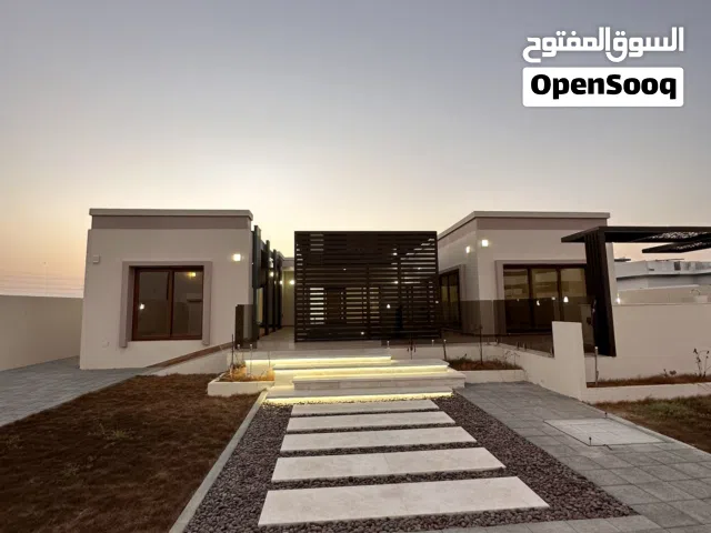 للبيع شاليه في الفليج موقع راقي وجميل بناء فخم وراقي فررصه يصلح للسكن