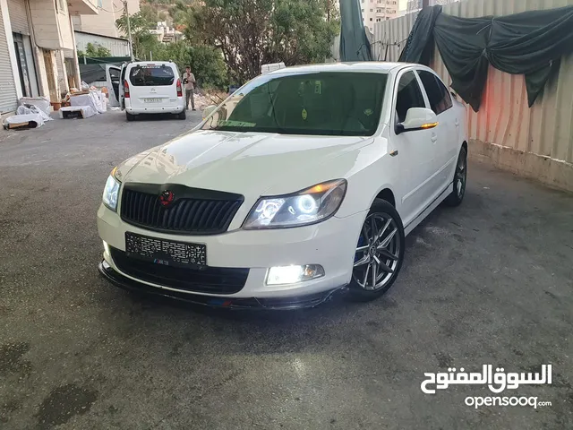 سكودا رمش للبيع