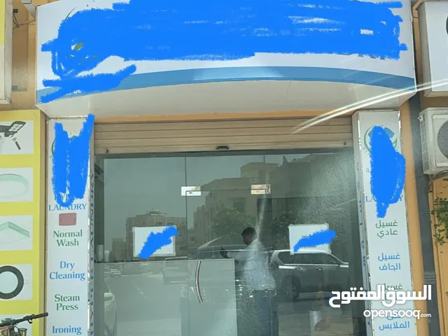 30m2 Shops for Sale in Central Governorate Al-Hajiyat