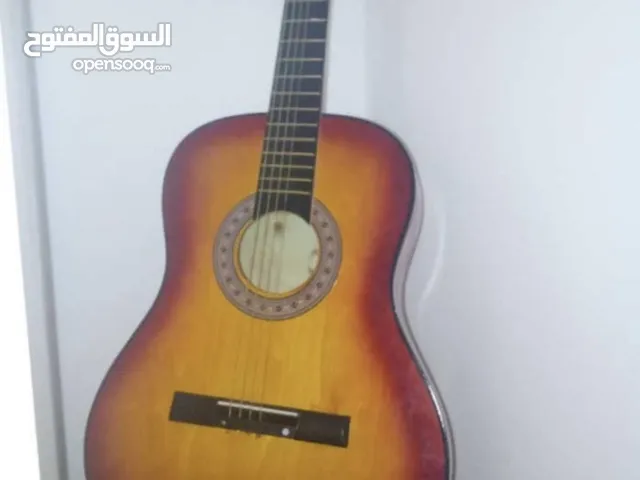 جيتار للبيع بسعر حلووووووووووو