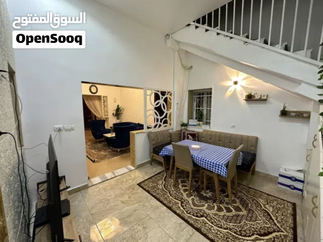 120 m2 3 Bedrooms Townhouse for Sale in Tripoli Al-Serraj