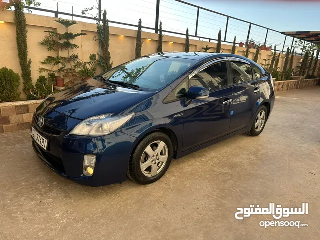 تويوتا بريوس وارد أوروبي 2010 استخدام وممشه خفيف 7جيد مالك واحد فقط