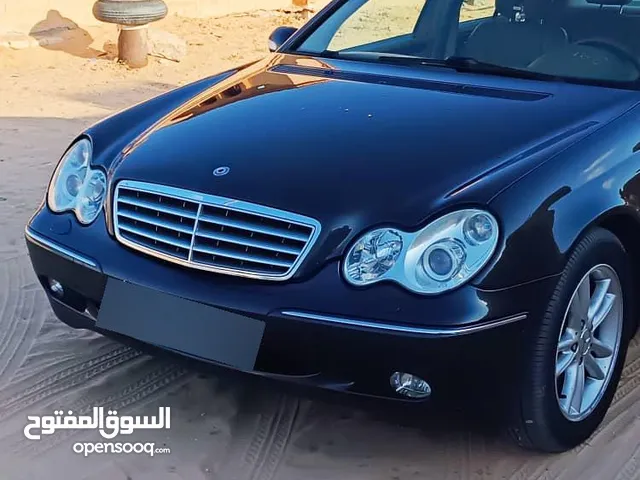مرسيدس 320 سويسرية