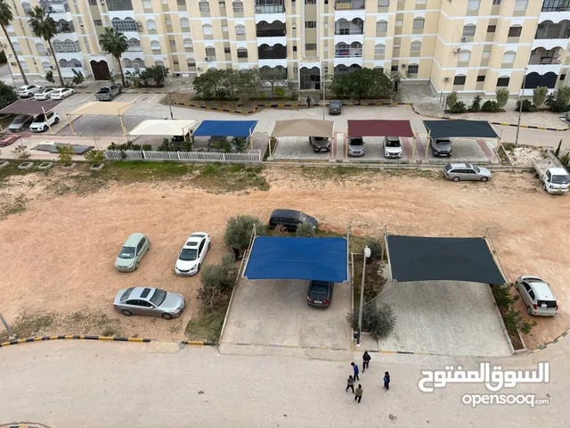 200 m2 4 Bedrooms Apartments for Sale in Benghazi Al Hada'iq