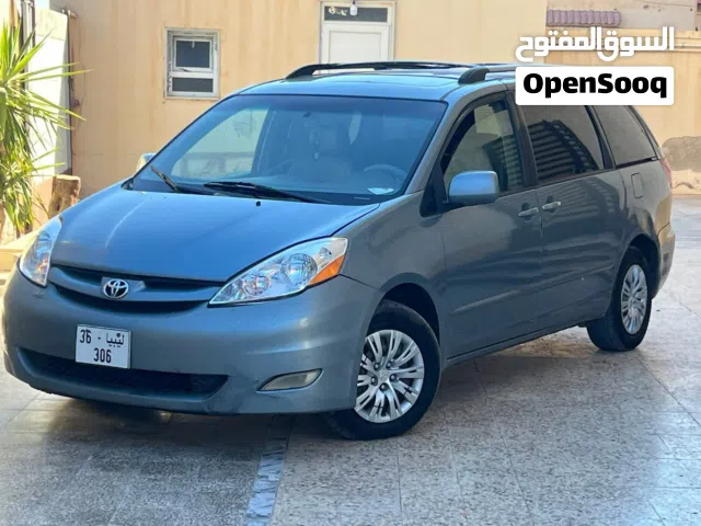 2008 Toyota Sienna XLE