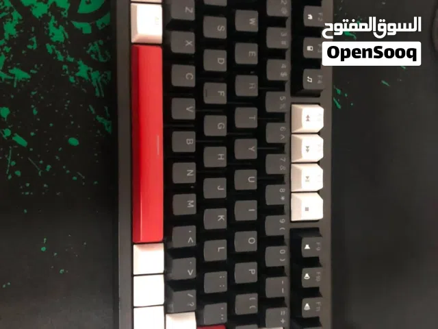 كيبورد مستعمل نخب للبيييع
