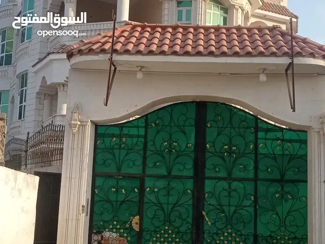 فيلا للايجار في خور مكسر
