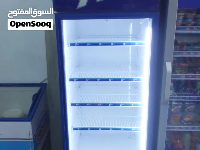 ثلاجة عرض ماتركس