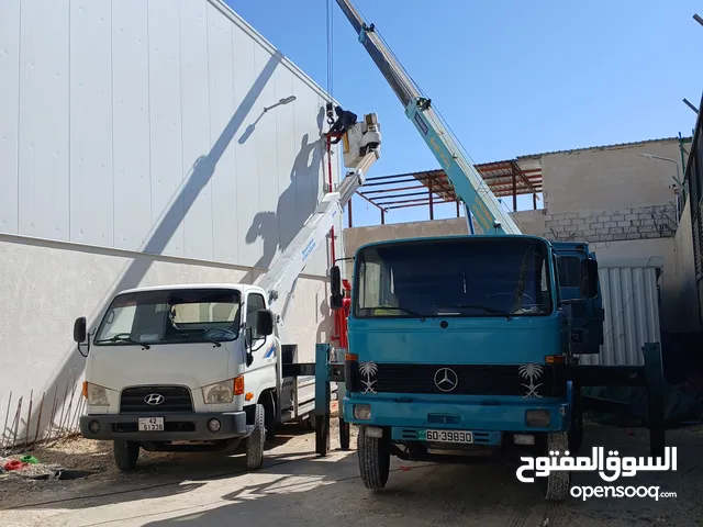 2013 Aerial work platform Lift Equipment in Amman