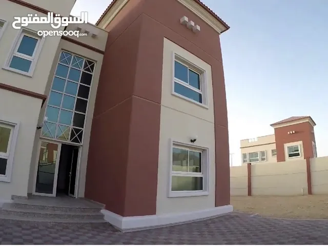 900 m2 5 Bedrooms Villa for Sale in Al Ain Zakher