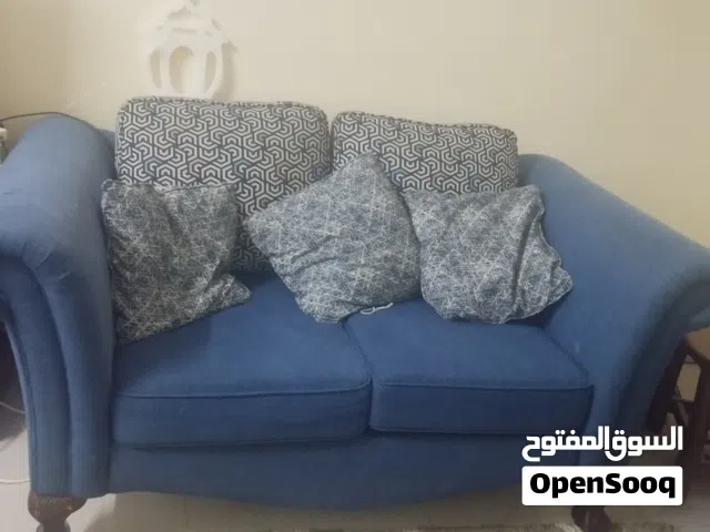 طقم كنب واحد ثنائي وواحد ثلاثي