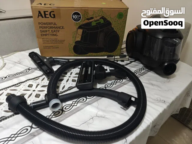 AEG Clean 6000 Eco Bagless Vacuum Cleaner AL61C2OKO Powerful 700W