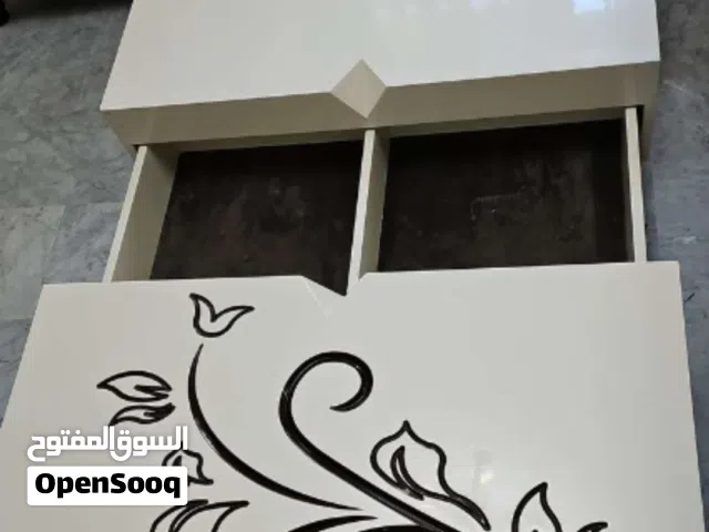 ثلاث طاولات سيرفس جانبيه خشب