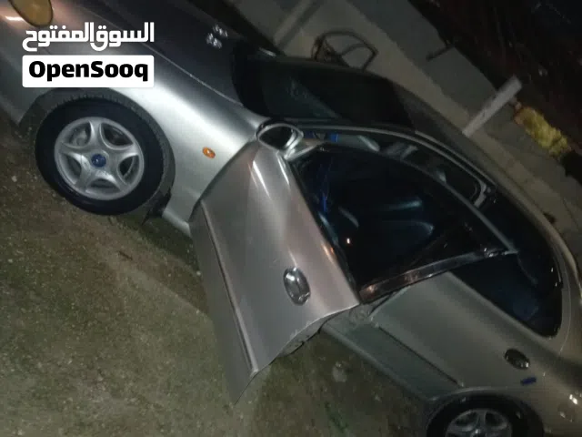 2000 هيونداي افانتي Limited