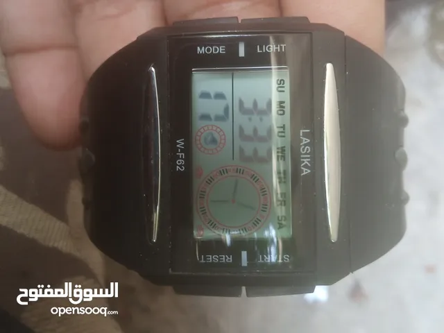 ساعه للرجال والنساءساعة بمينا رمادي وسوار من البولي يوريثين للجنسين من لاسيكا