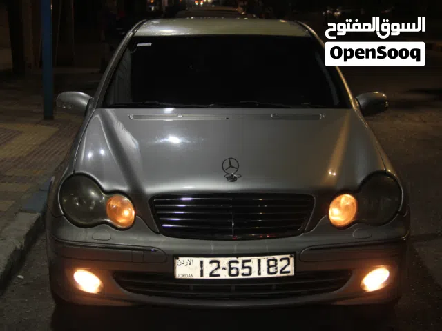 2002 مرسيدس بنز الفئة-C C 200