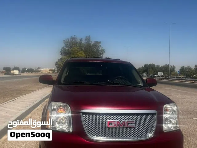 2011 جي إم سي يوكن AT4