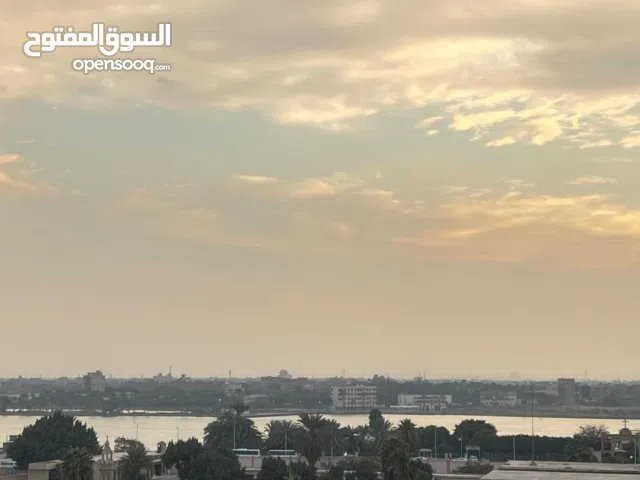 300 m2 3 Bedrooms Apartments for Sale in Cairo Maadi