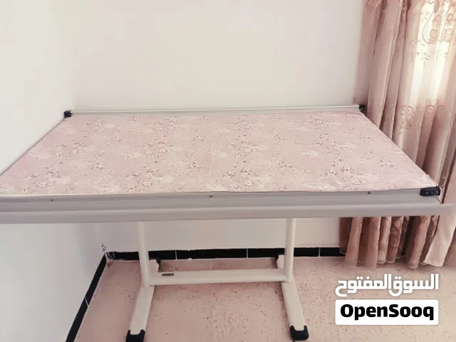 مرسم هندسي(طاولة رسم هندسي)