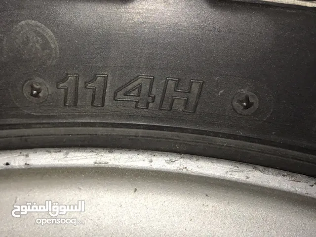 LandSpider 17 Tyre & Rim in Al Ahmadi