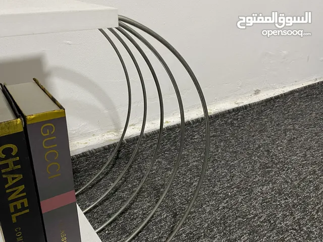 طاولة شاشة