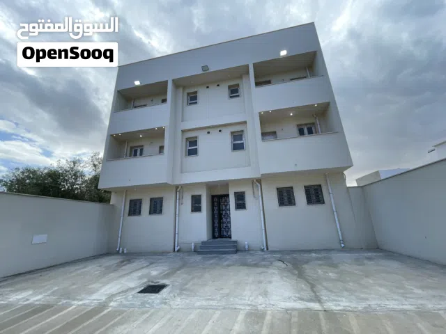 مبني للايجار لشركة يتكون من 3 طوابق