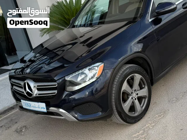 2017 مرسيدس بنز الفئة-GLC GLC 300