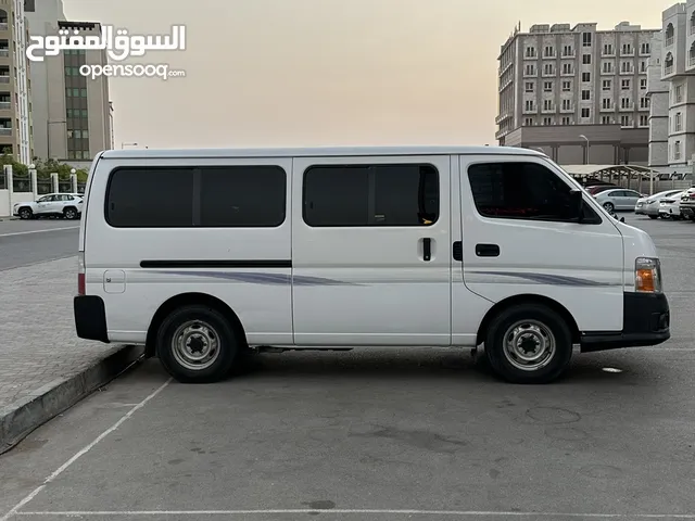 باص مع العقد للبيع