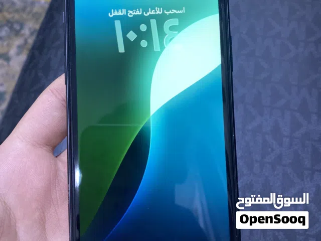Apple iPhone 11 64 GB in Basra