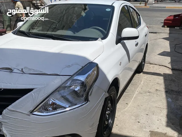 Used Nissan Sunny in Basra