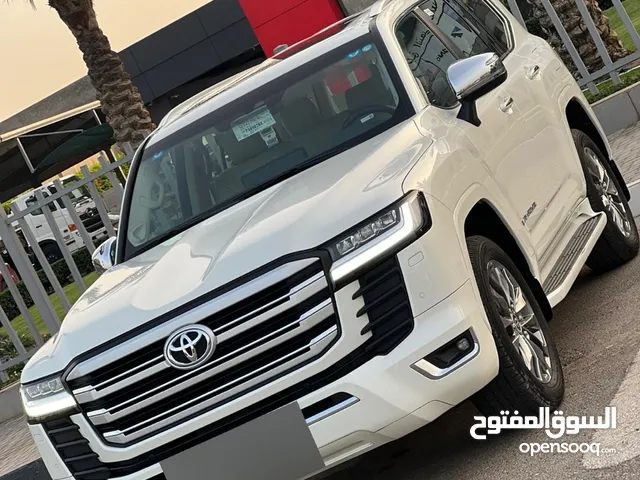 تويوتا لاندكروز 2023 vx ساز. 740$