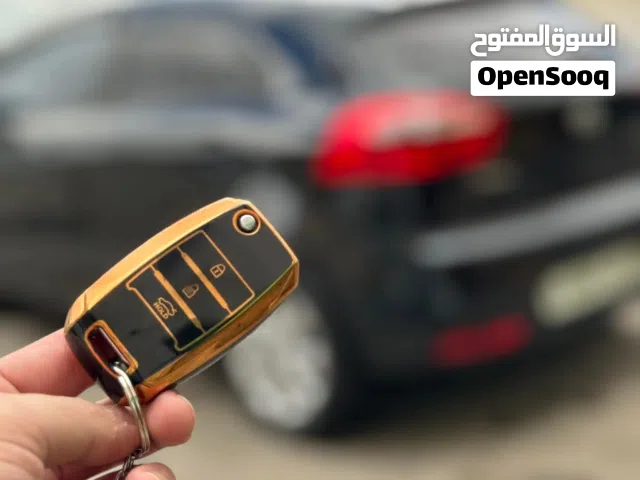 Kia rio 2013 هاتشباك كيا ريو 2013 تسيير 2016  اصل برايفت  ماتور 1400 cc  تيربو ديزل جير عادي 6 غيار