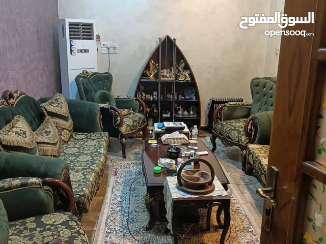 100 m2 3 Bedrooms Townhouse for Rent in Basra Tuwaisa