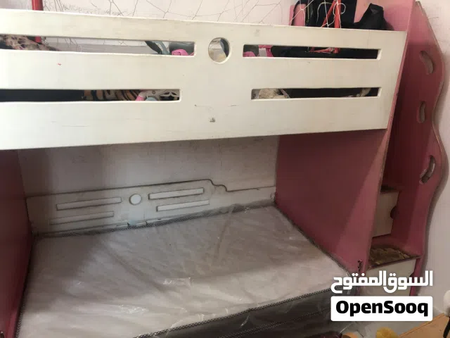 سرير أطفال