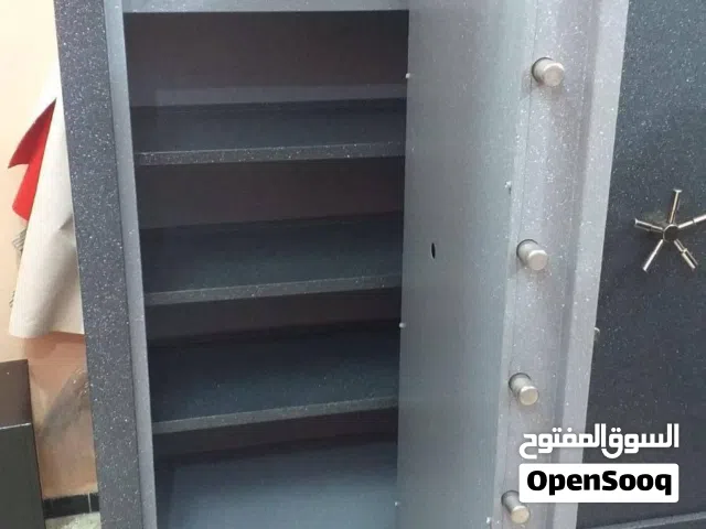 مطلوب قاصه  خزنه  و ابواب مدرعه