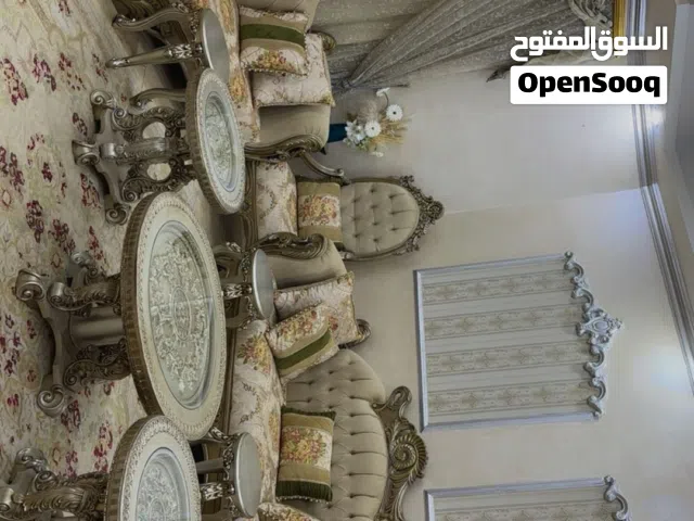 للبيع طقم كنب4 قطع +ستاره+سجاده+طاولات