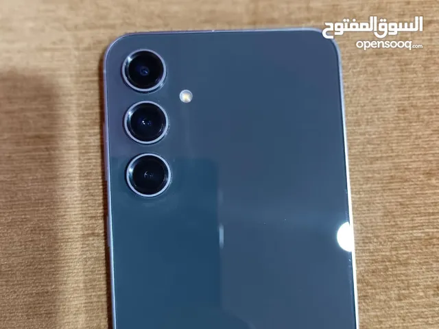 Xiaomi 13 Ultra 256 GB in Basra