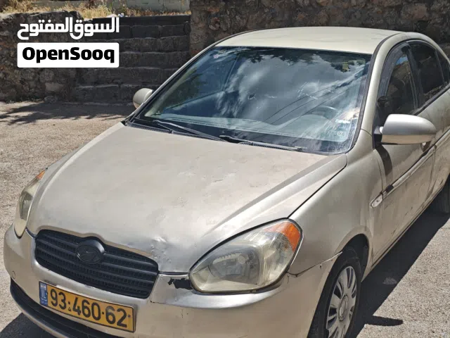 2010 Hyundai Accent Standard