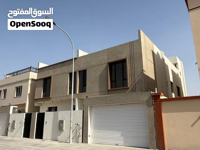 للبيع توين فيلا سوبر ديلوكس ( الحيل الجنوبية )