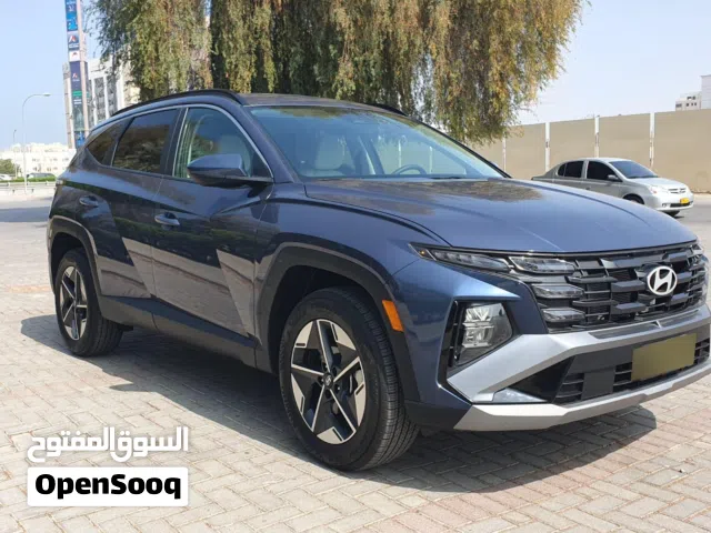 Tucson 2025, Just 3,800 KM, Brand new Condition, 4x4, 2.5L توسان 2025 قطعت 3800 كم فقط بحالة الوكالة