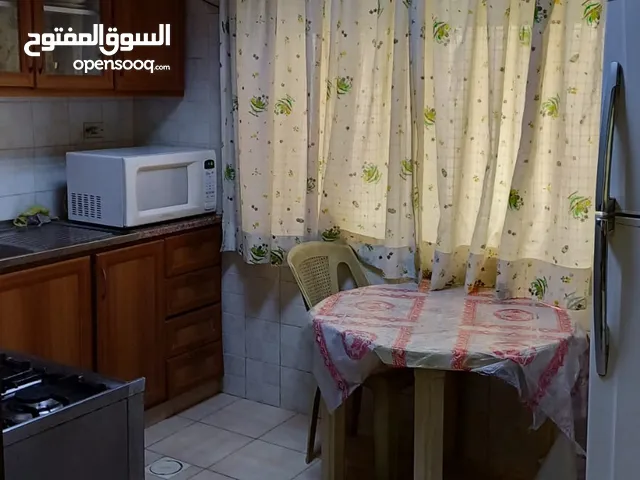 90 m2 2 Bedrooms Apartments for Rent in Amman Jabal Al Hussain
