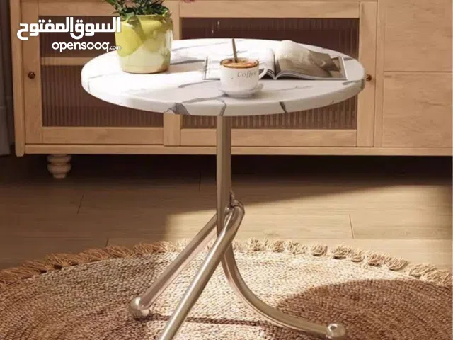 طاولة جانبيه عصريه