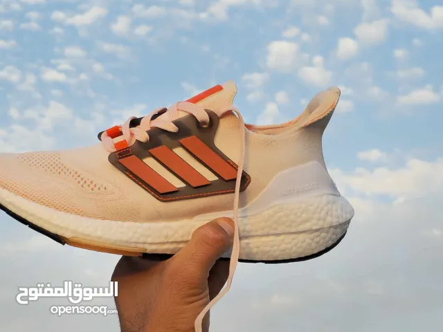 45 Sport Shoes in Basra