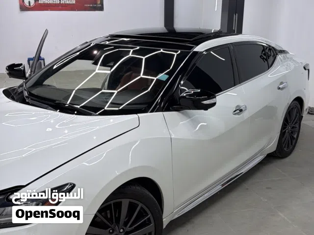Urgent sale Nissan maxima platinum 2019 full option panorama clean car