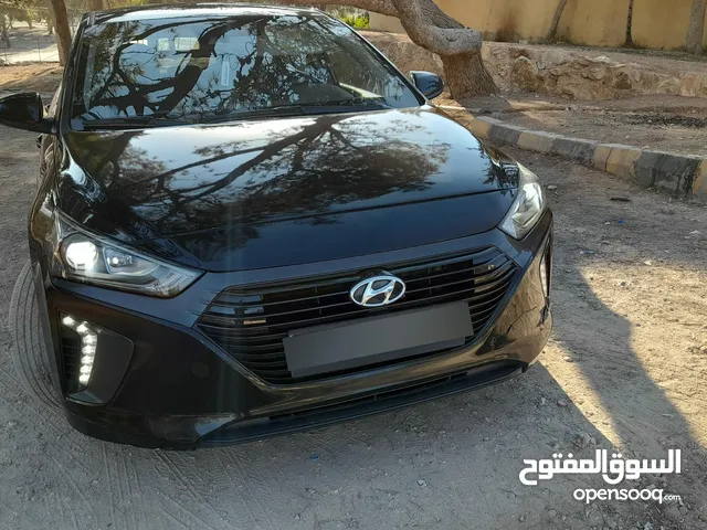 هيونداي ايونيك 2018 للبيع كاش فقط بحالة ممتازة جدا hyundai ioniq 2018 blue drive