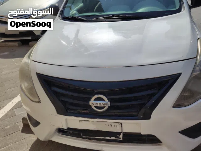 2019 نيسان صني S