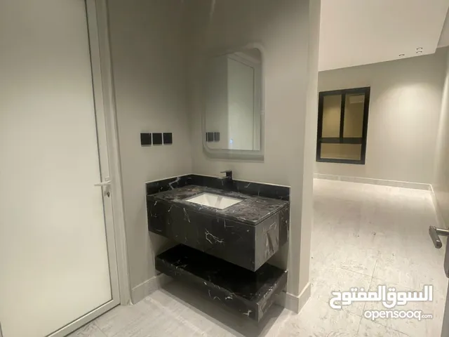 236 m2 3 Bedrooms Apartments for Rent in Dammam Al Athir