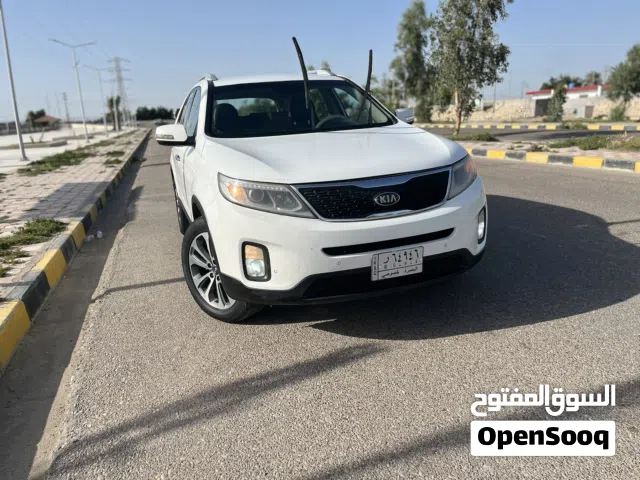2015 كيا سورينتو Standard